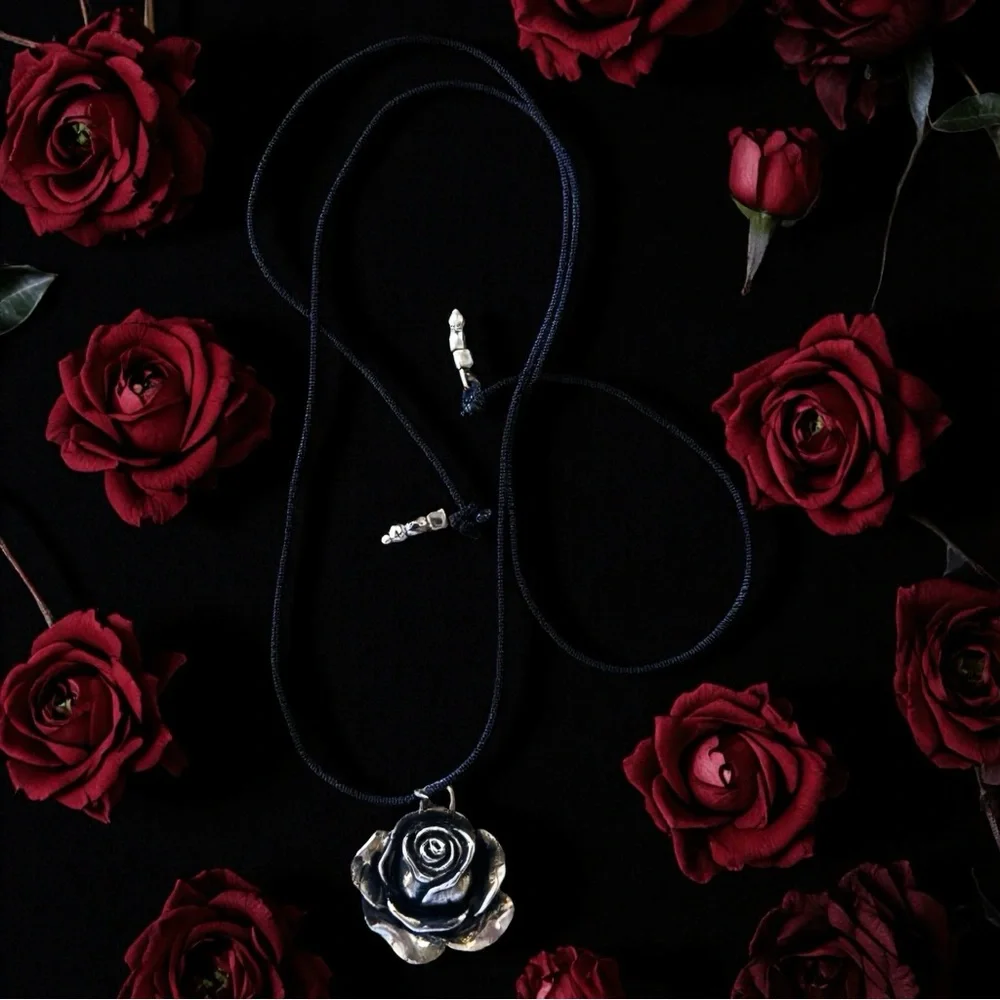 Vintage Gothic Black Rose Pendant Choker Necklace